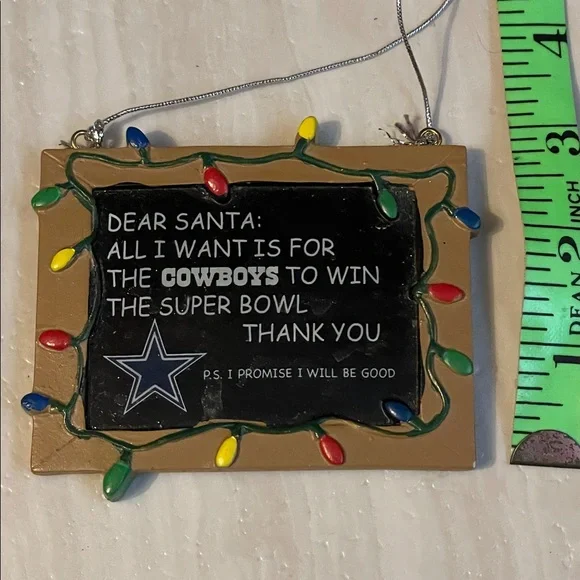 NWT 🏈 ⭐️ Dallas Cowboys Christmas Ornament with Lights and Theme - Picture 3 of 5